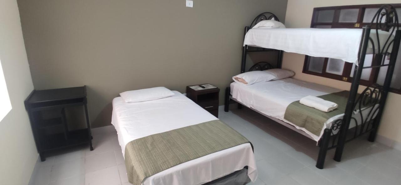 Amaca Host, Centro Historico, Independencia 249. Hotel ซานตาครูซเดอลาเซียร์รา ภายนอก รูปภาพ